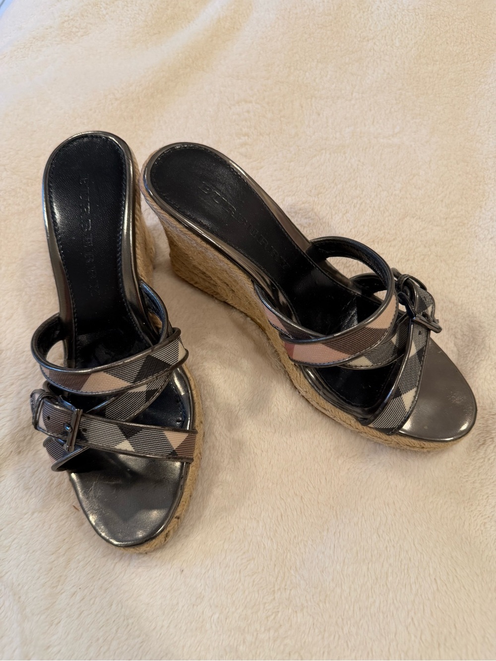 Authentic Burberry Espadrille Wedge Sandals Signature Nova Check plaid Strap